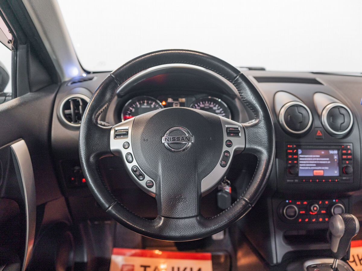 Nissan Qashqai 2012 - фото автомобиля