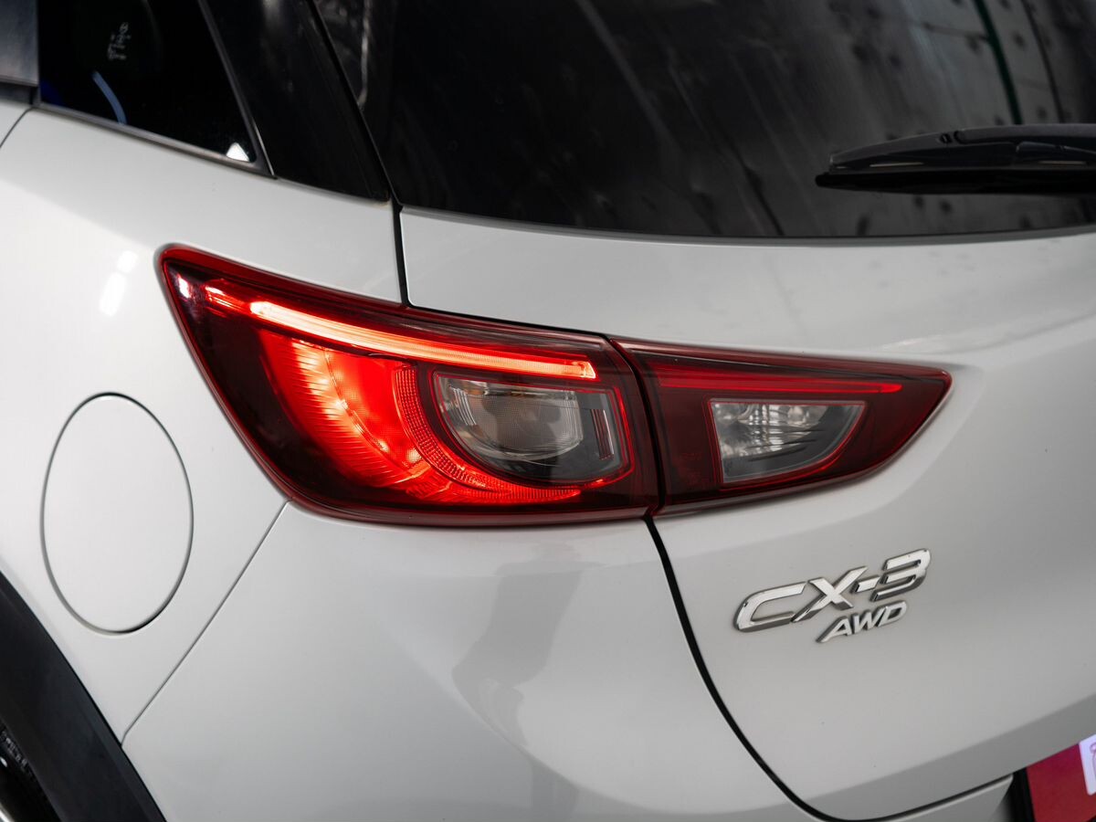 Mazda CX-3 2016 - фото автомобиля