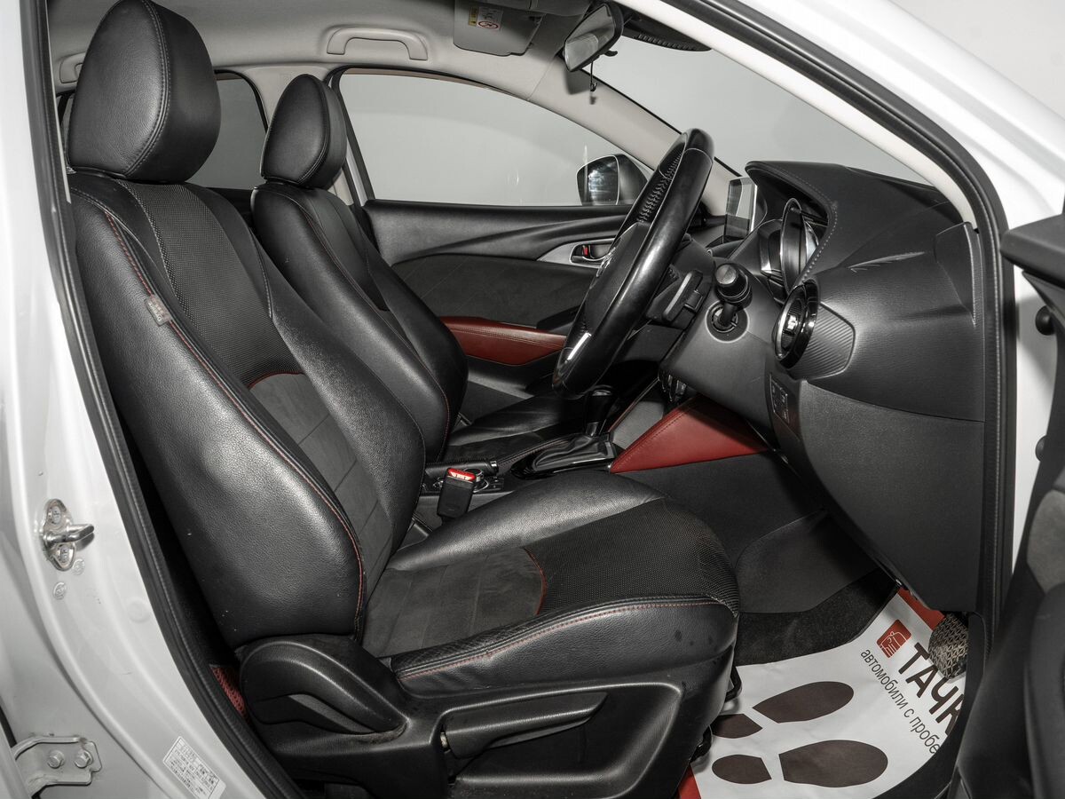 Mazda CX-3 2016 - фото автомобиля