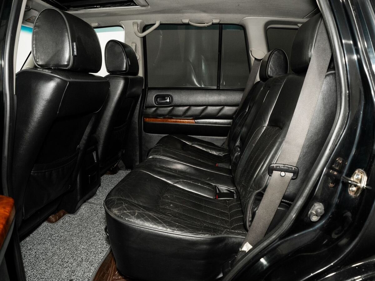 Nissan Patrol 2006 - фото автомобиля