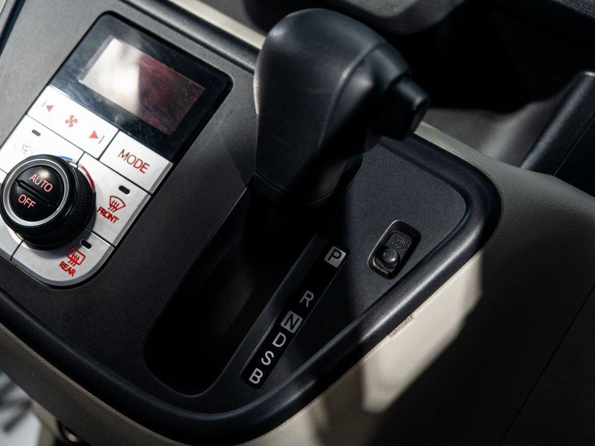 Toyota Passo 2020 - фото автомобиля