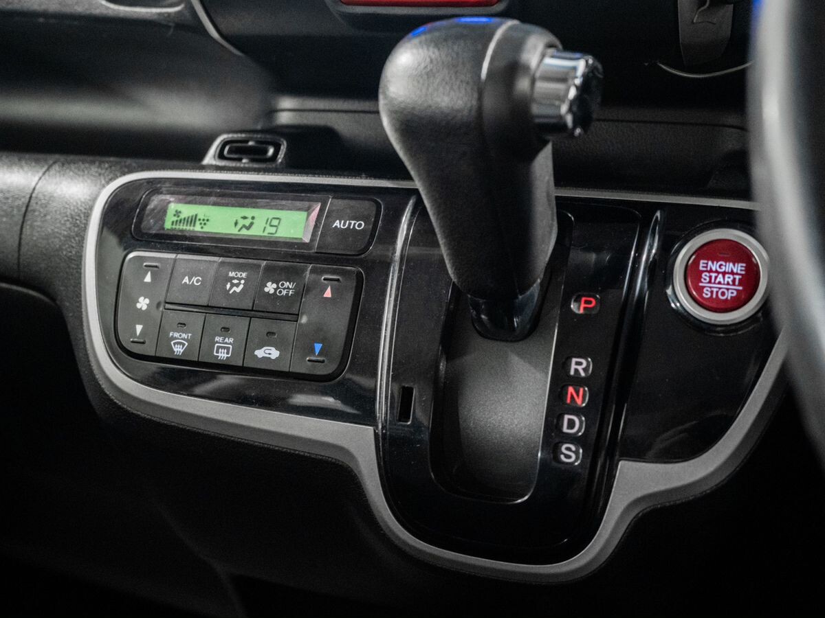 Honda N-BOX 2014 - фото автомобиля