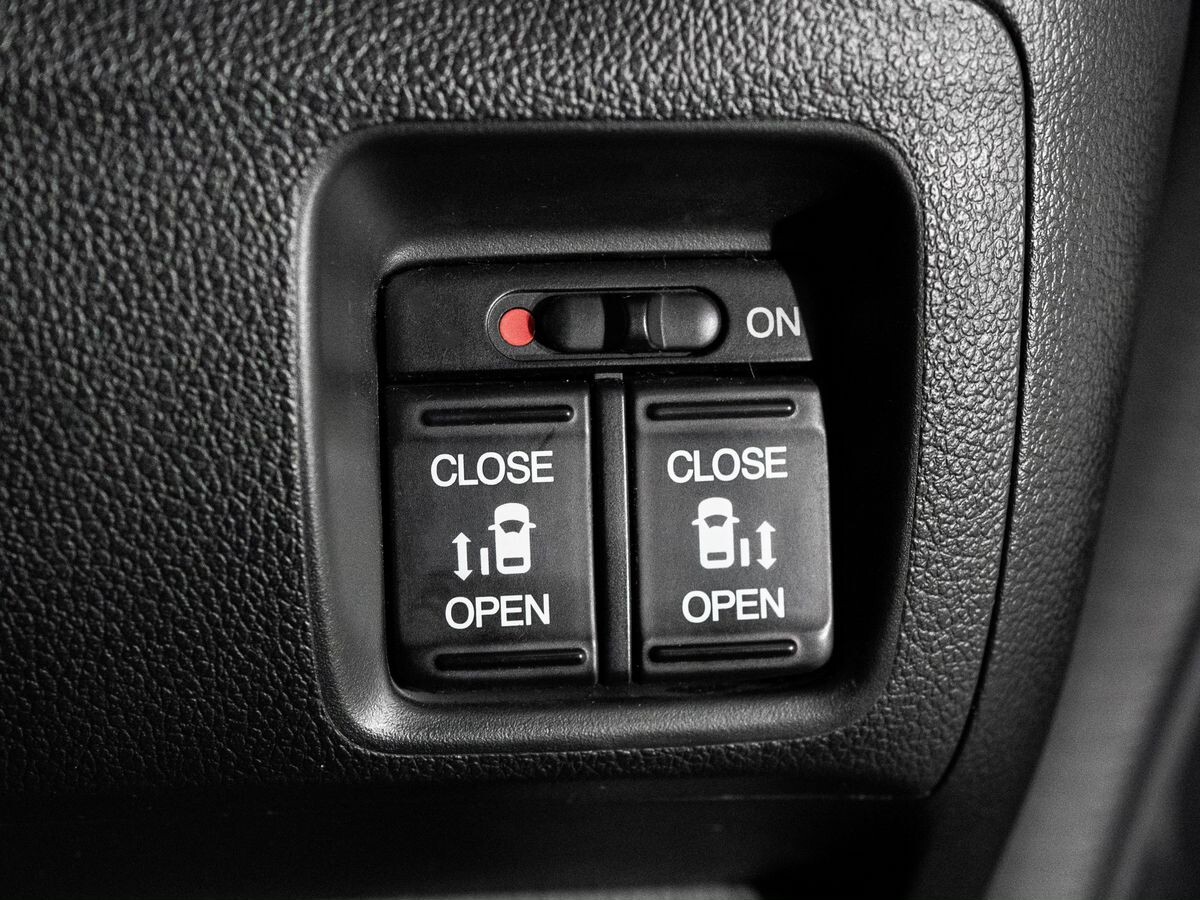 Honda N-BOX 2014 - фото автомобиля