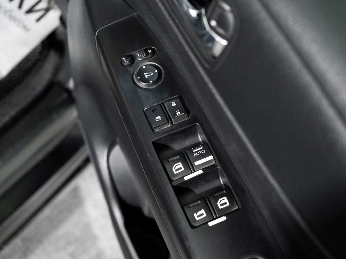 Honda N-BOX 2014 - фото автомобиля