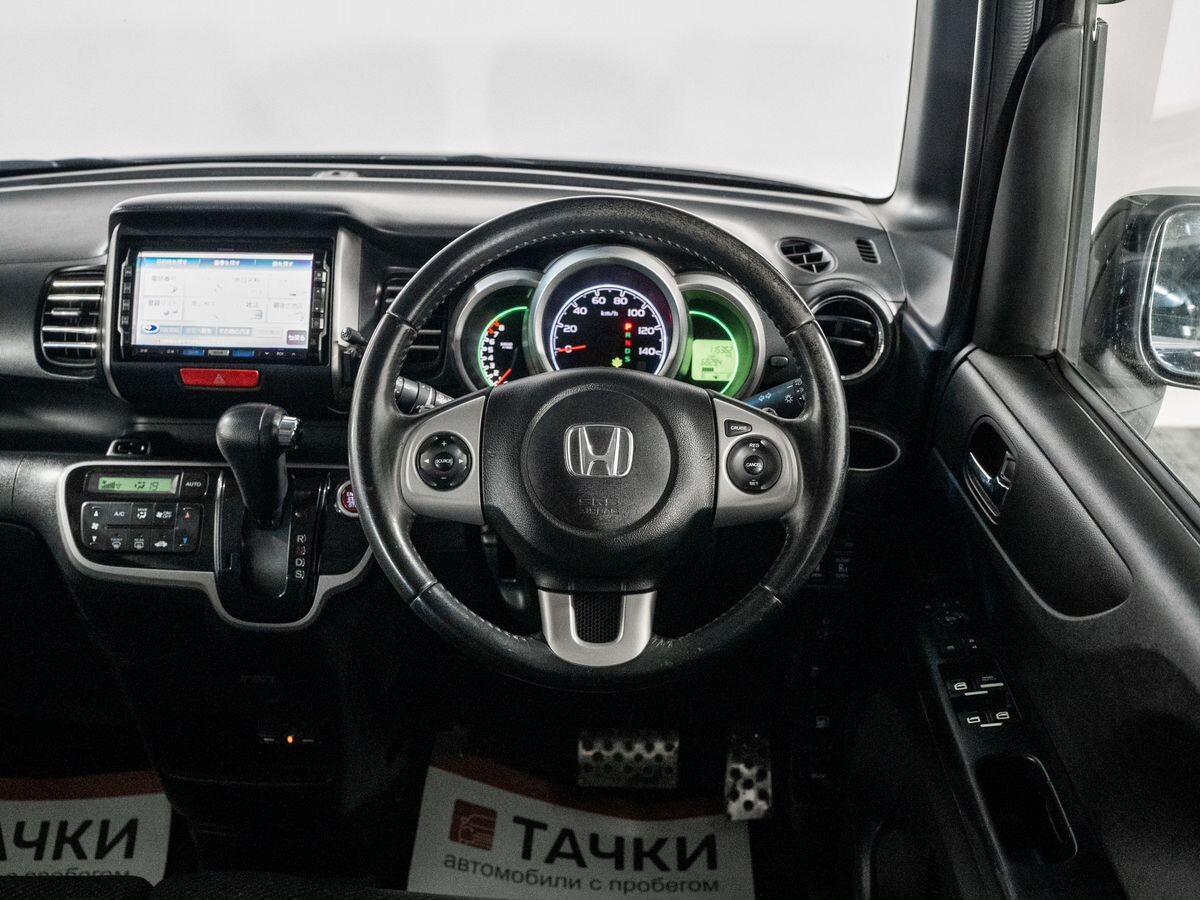 Honda N-BOX 2014 - фото автомобиля