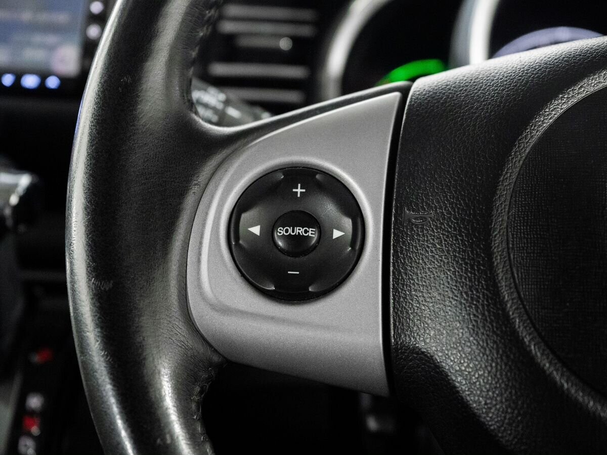 Honda N-BOX 2014 - фото автомобиля