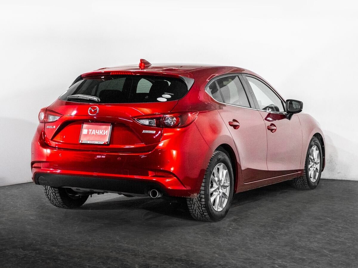 Mazda Axela 2018 - фото автомобиля
