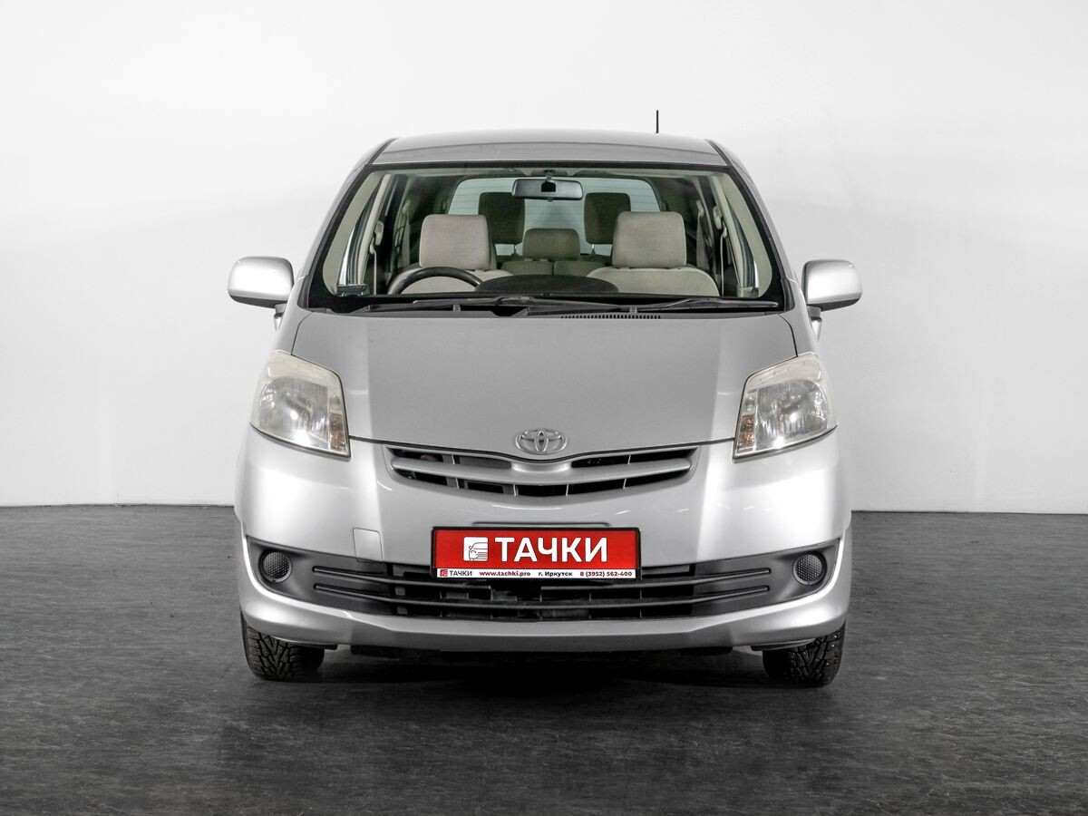 Toyota Passo Sette 2009 - фото автомобиля