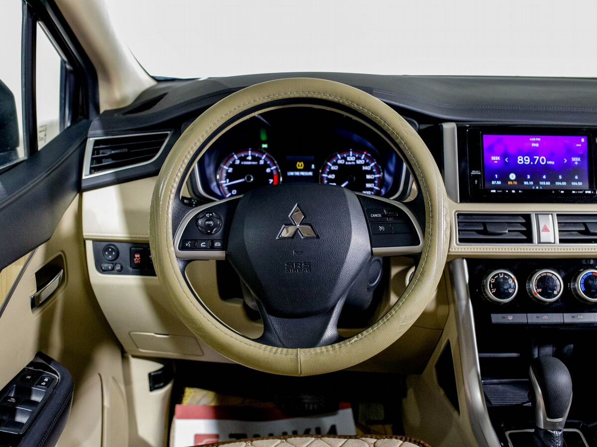 Mitsubishi Xpander 2022 - фото автомобиля