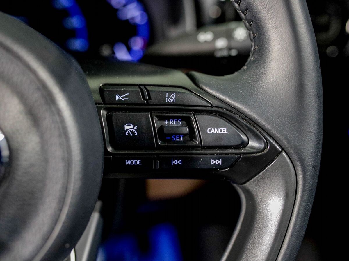  2021 - фото автомобиля
