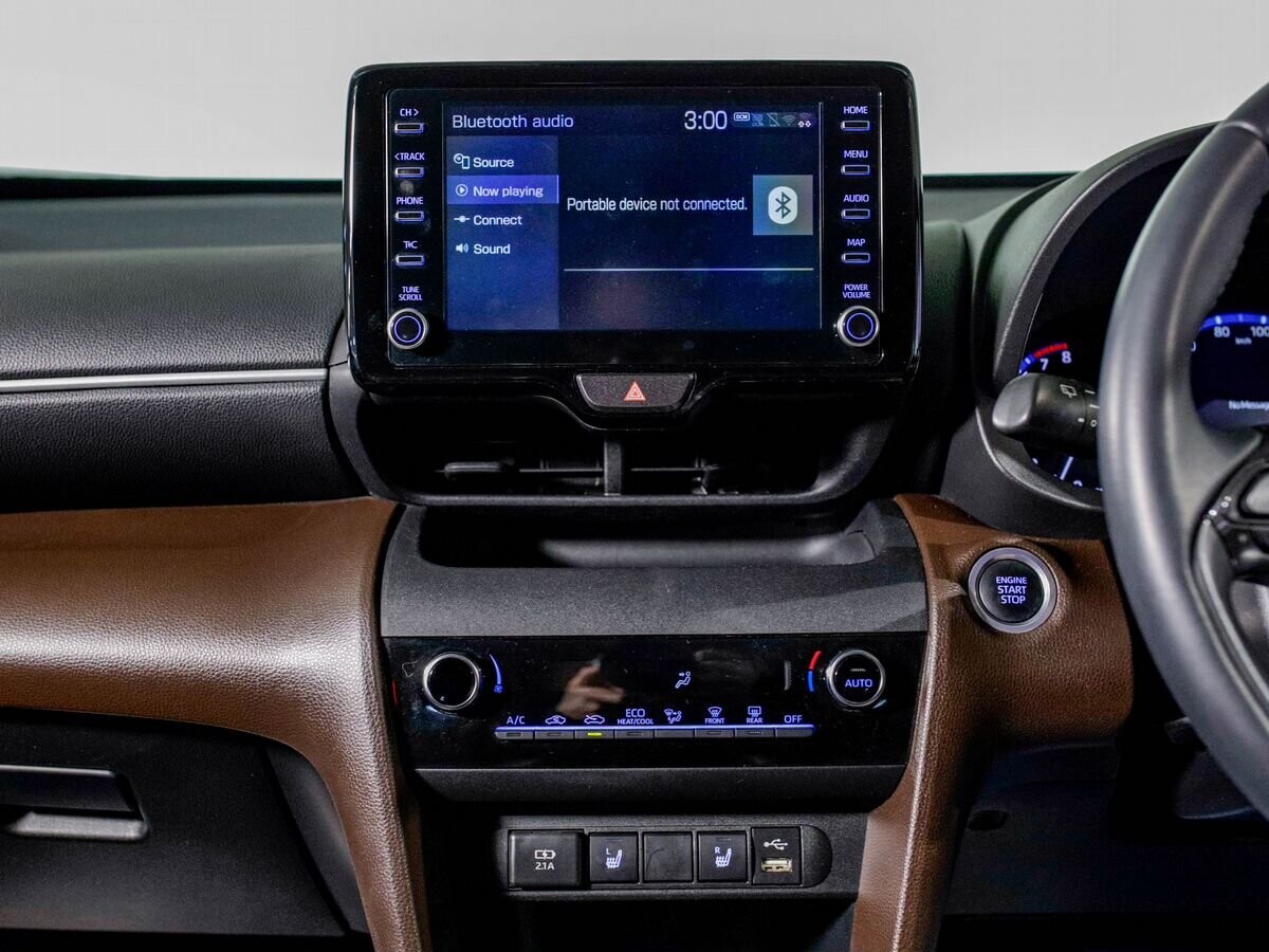   2021 - фото автомобиля