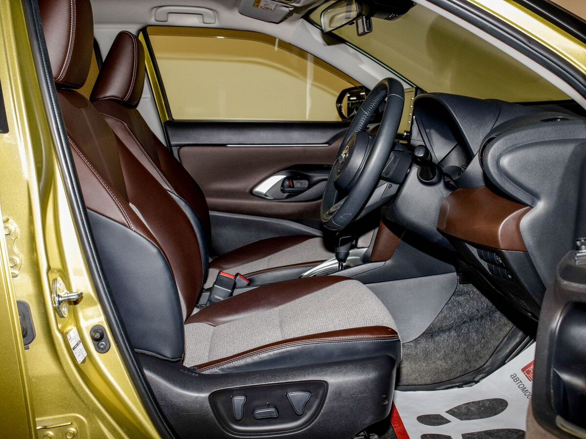   2021 - фото автомобиля