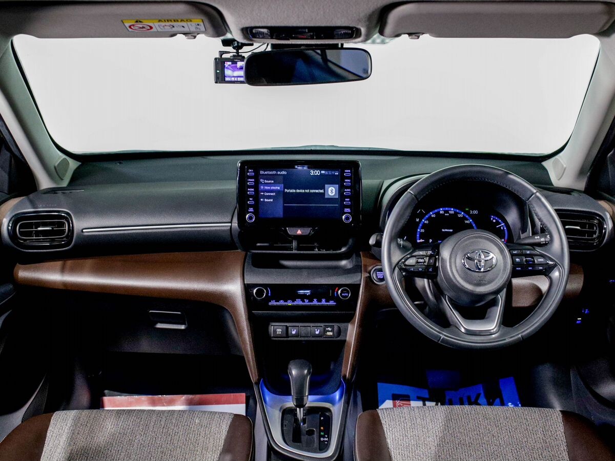   2021 - фото автомобиля