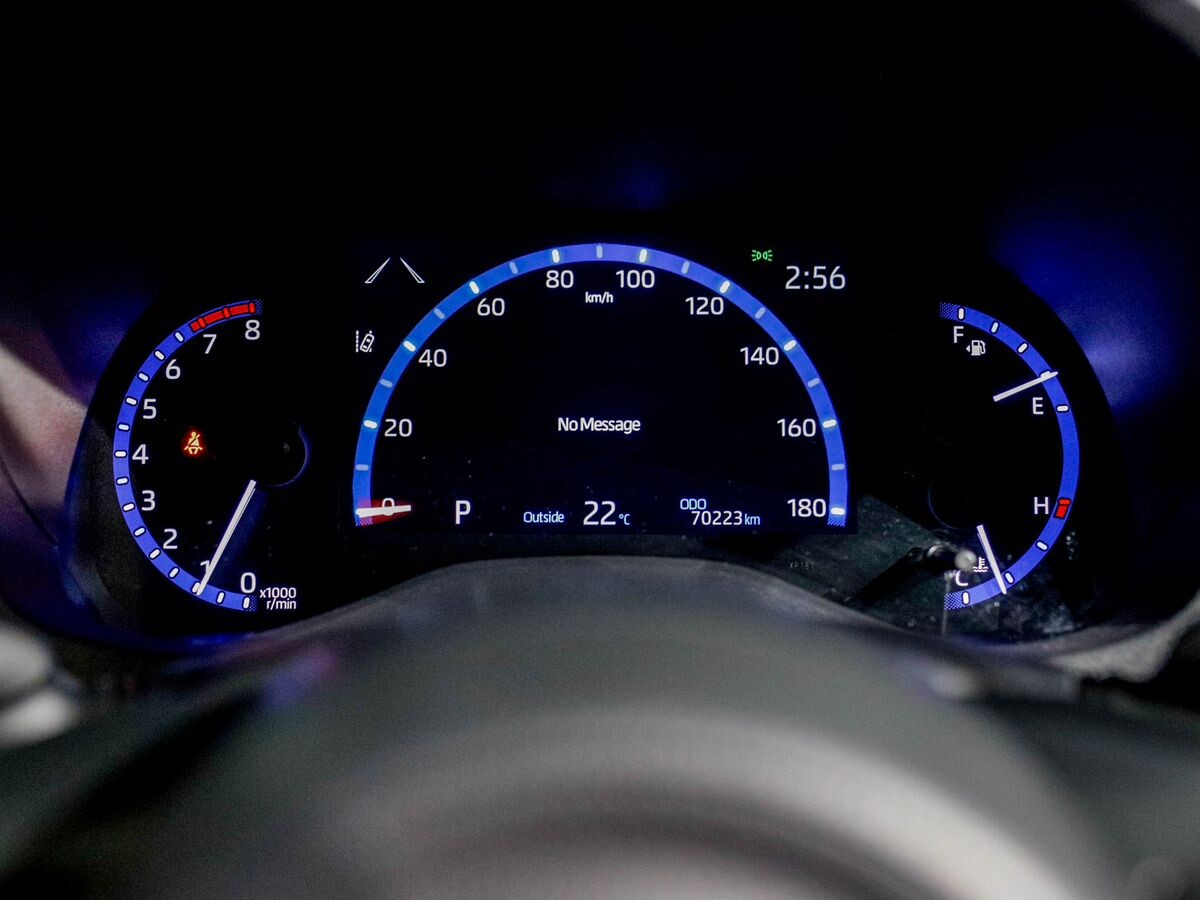   2021 - фото автомобиля