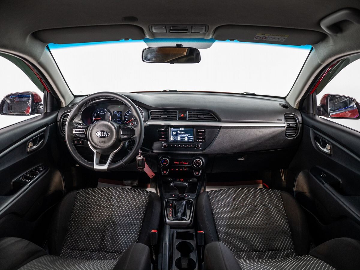 Kia Rio 2017 - фото автомобиля