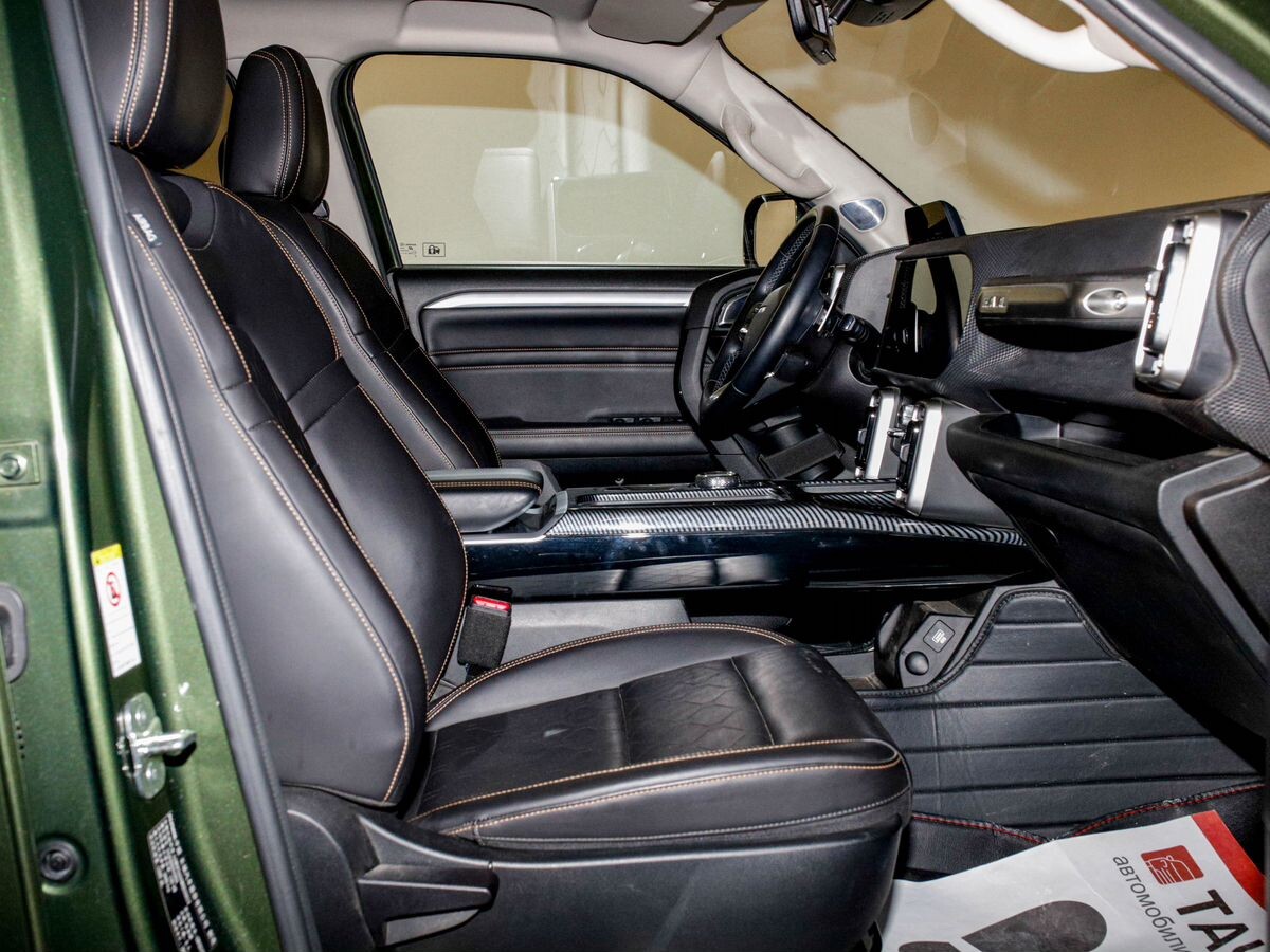   2021 - фото автомобиля