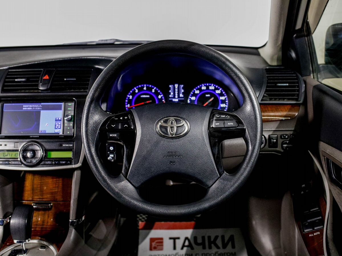 Toyota Allion 2014 - фото автомобиля