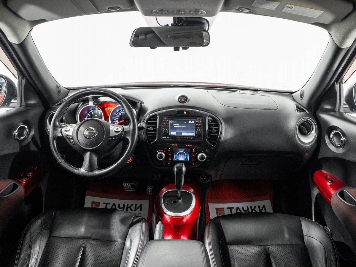 Nissan Juke 2011 - фото автомобиля