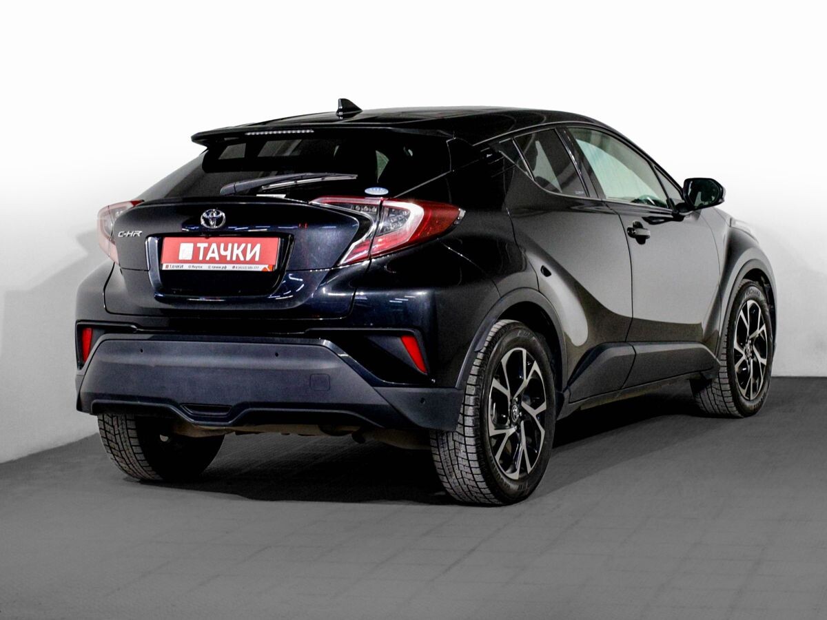 Toyota C-HR 2018 - фото автомобиля