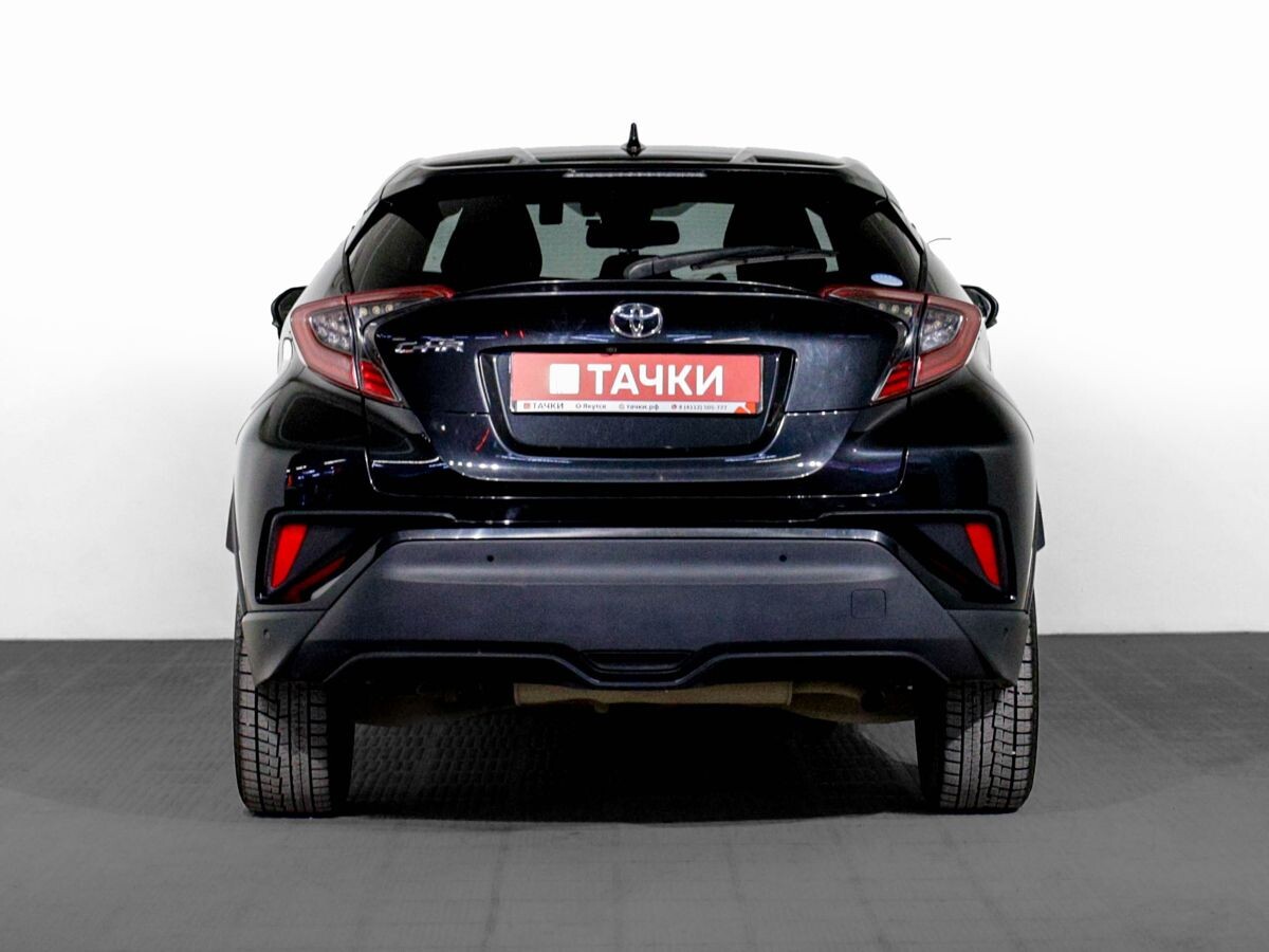 Toyota C-HR 2018 - фото автомобиля