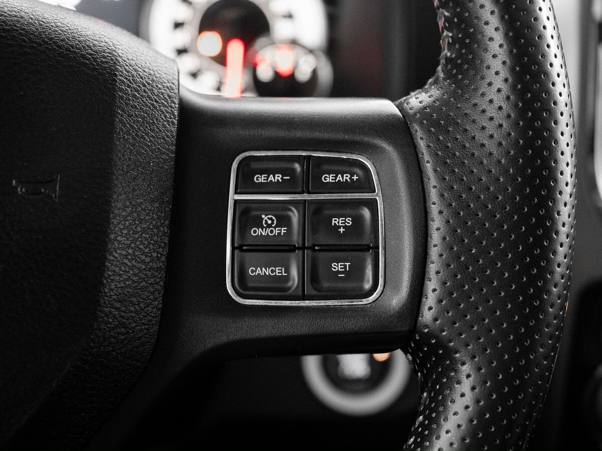 Dodge Ram 2013 - фото автомобиля