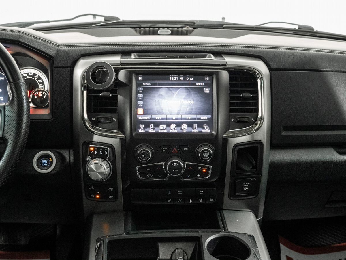 Dodge Ram 2013 - фото автомобиля