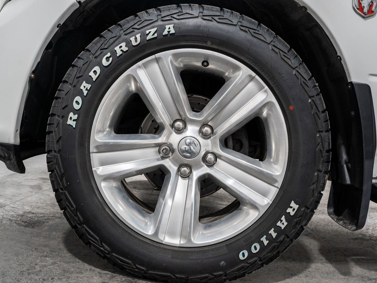 Dodge Ram 2013 - фото автомобиля