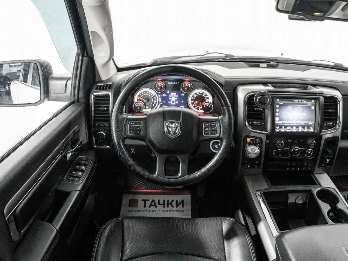 Dodge Ram 2013 - фото автомобиля