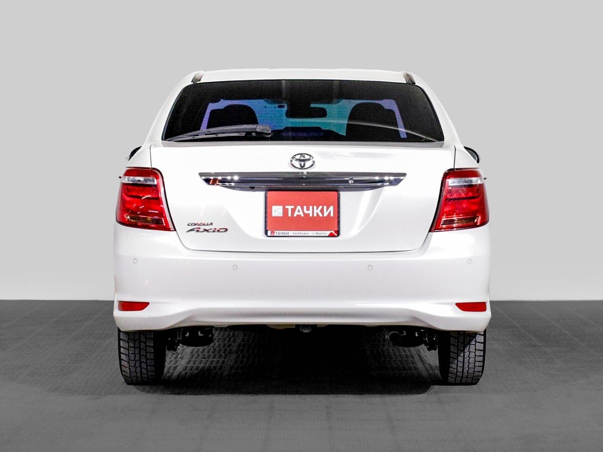 Toyota Corolla Axio 2017 - фото автомобиля