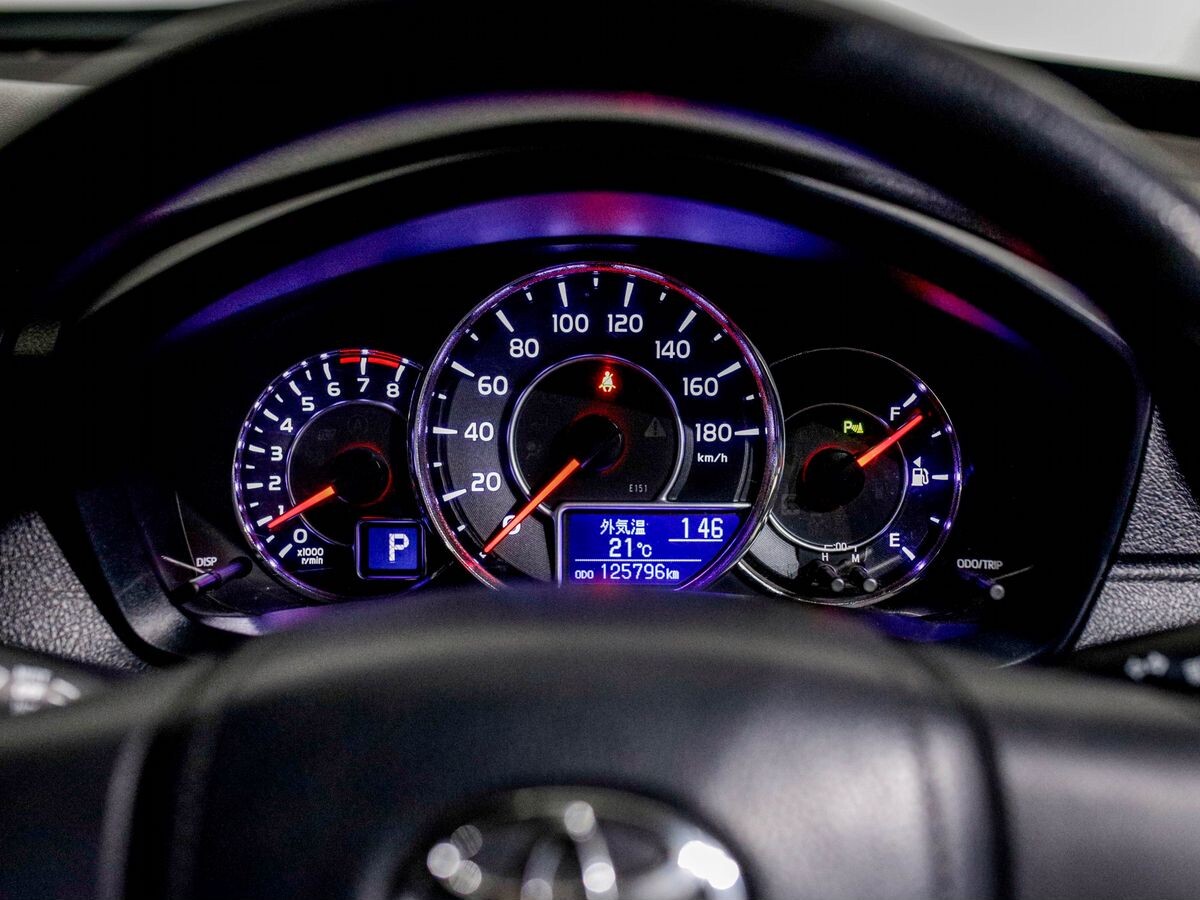 Toyota Corolla Axio 2017 - фото автомобиля