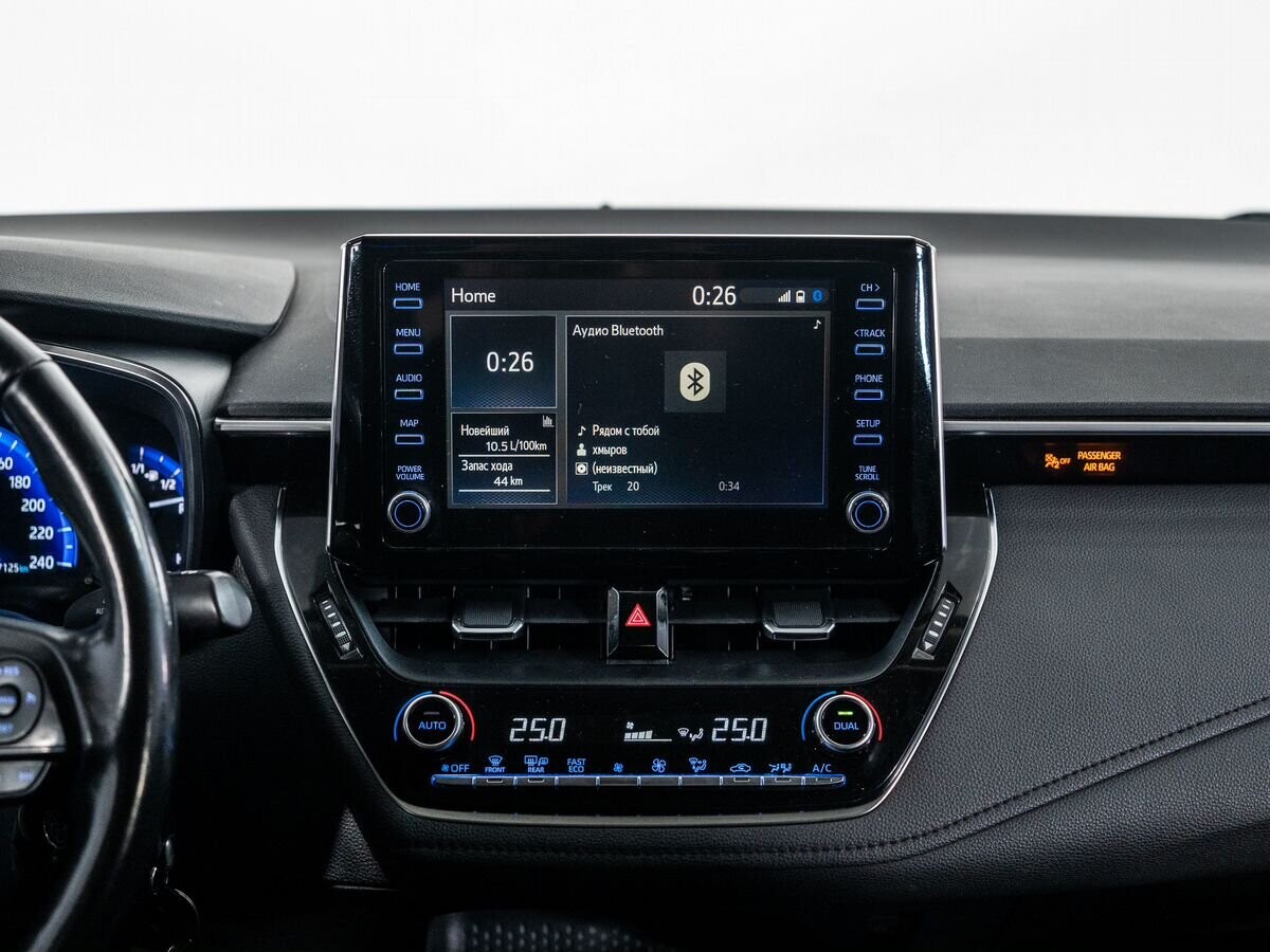 Toyota Corolla 2020 - фото автомобиля