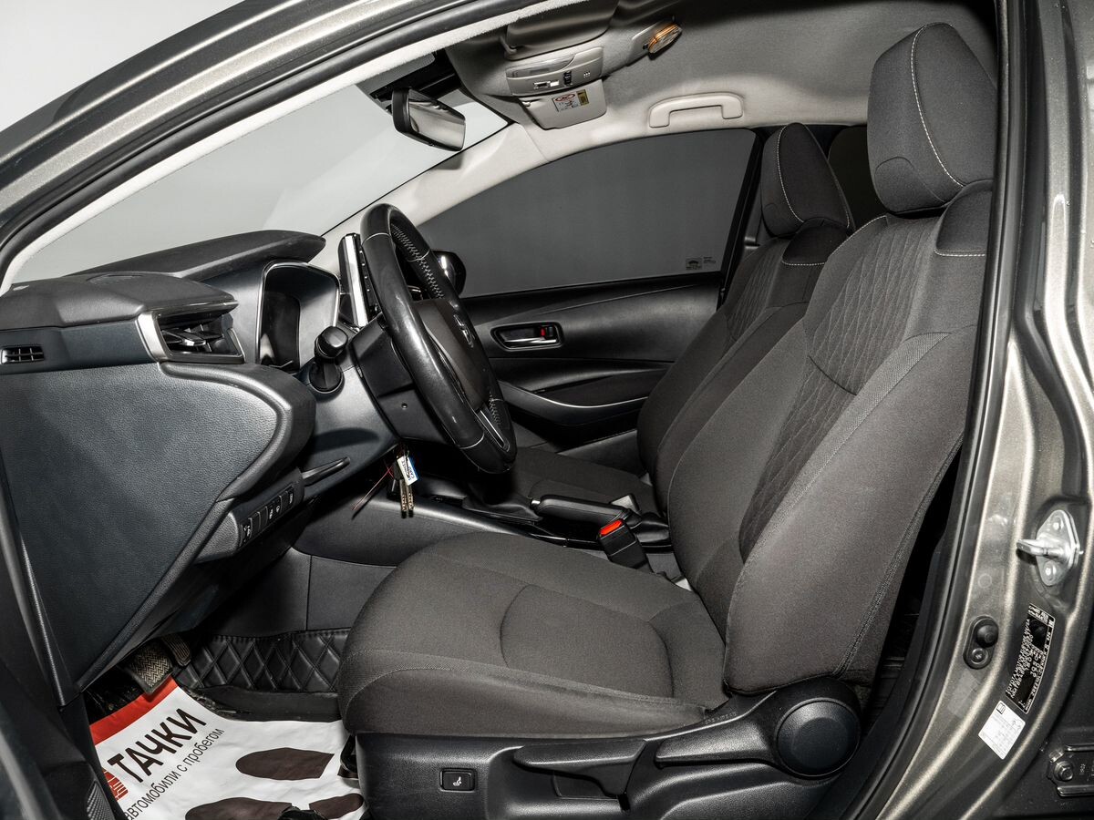 Toyota Corolla 2020 - фото автомобиля