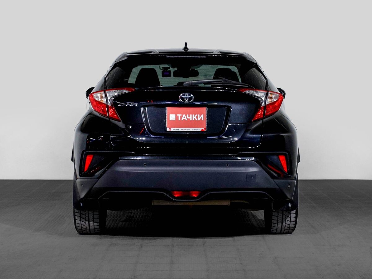 Toyota C-HR 2017 - фото автомобиля