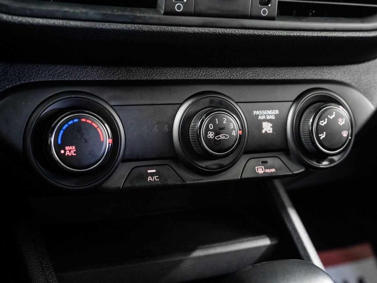 Kia K3 2021 - фото автомобиля