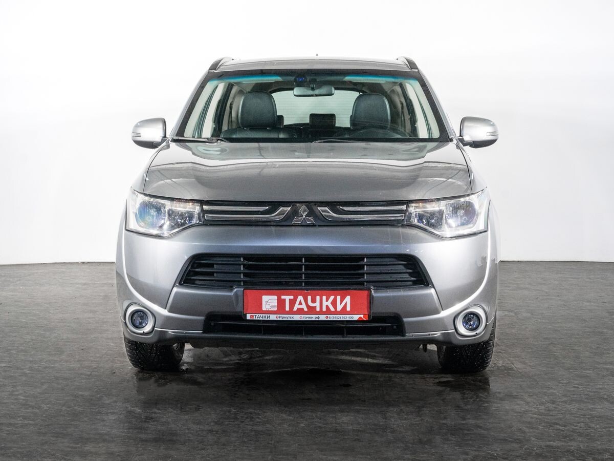 Mitsubishi Outlander 2012 - фото автомобиля