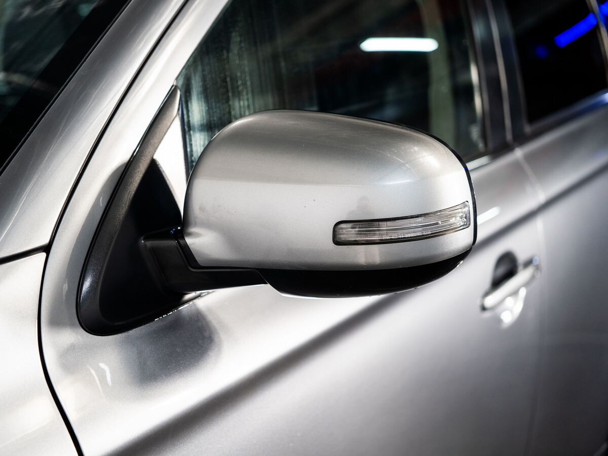 Mitsubishi Outlander 2012 - фото автомобиля