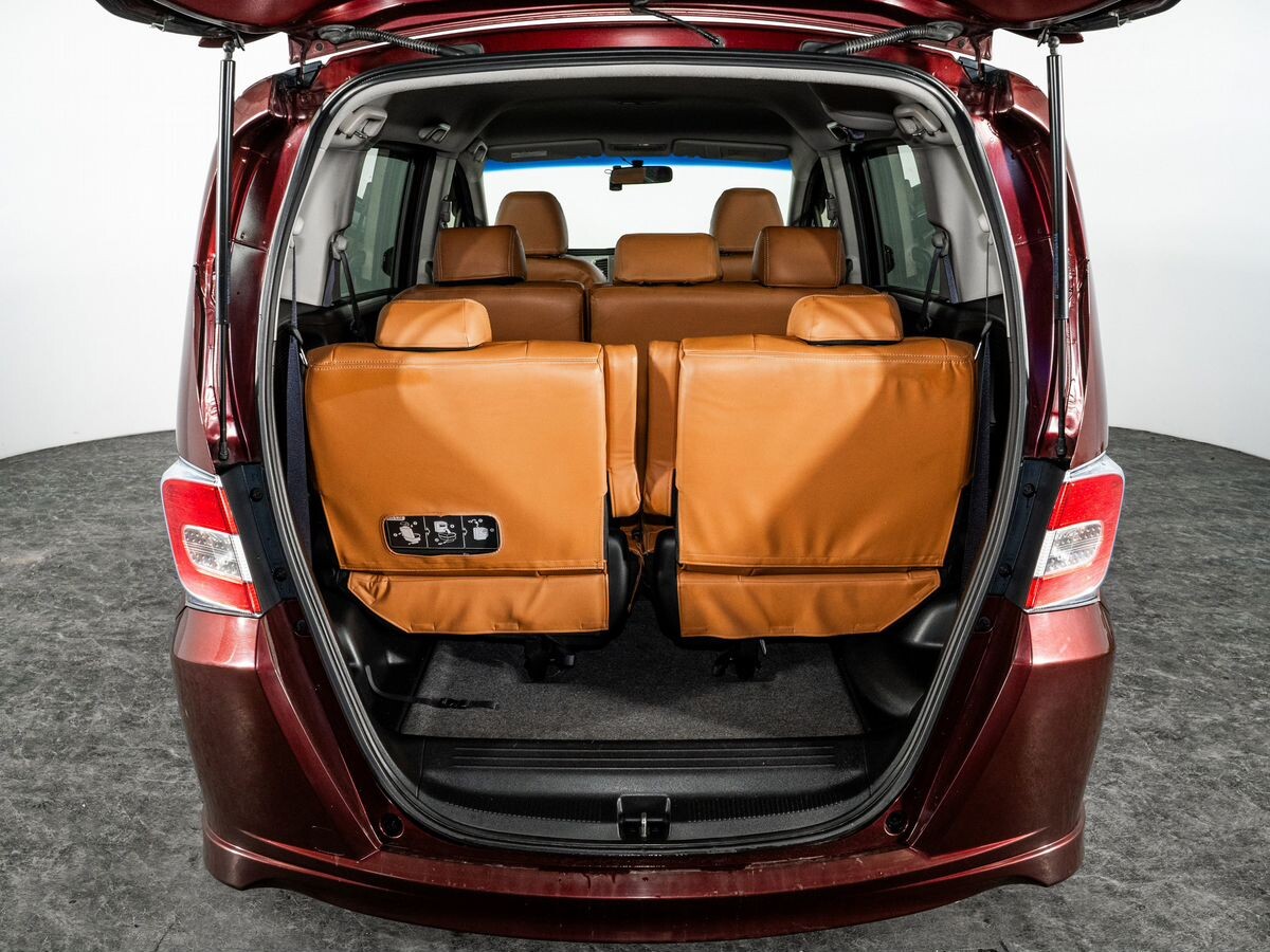 Honda Freed 2015 - фото автомобиля