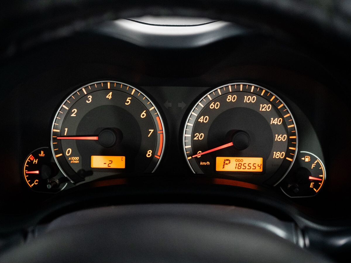 Toyota Corolla Fielder 2009 - фото автомобиля