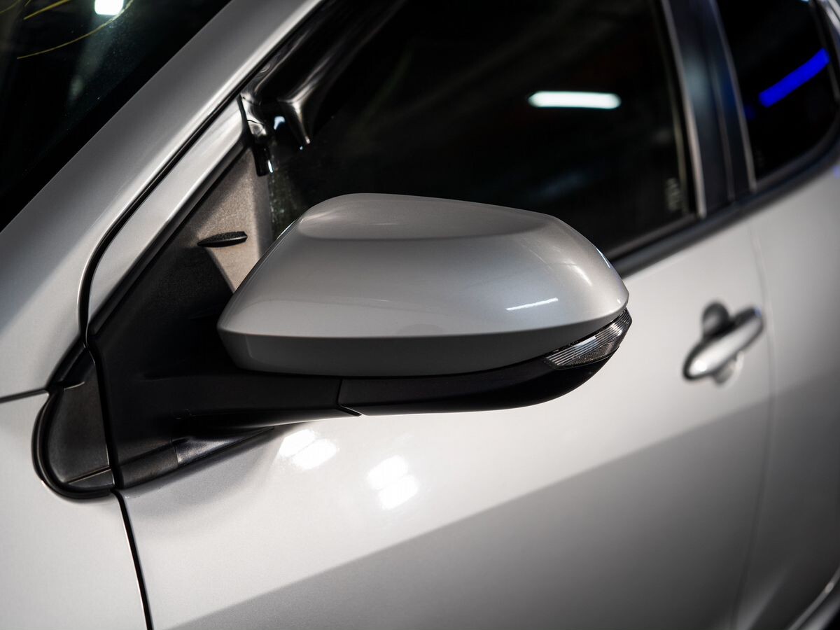 Toyota Yaris 2020 - фото автомобиля