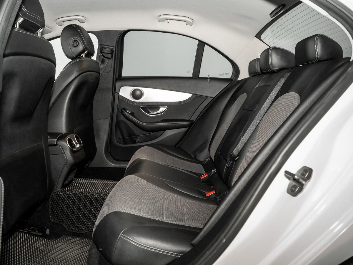 Mercedes-Benz C-Class 2014 - фото автомобиля