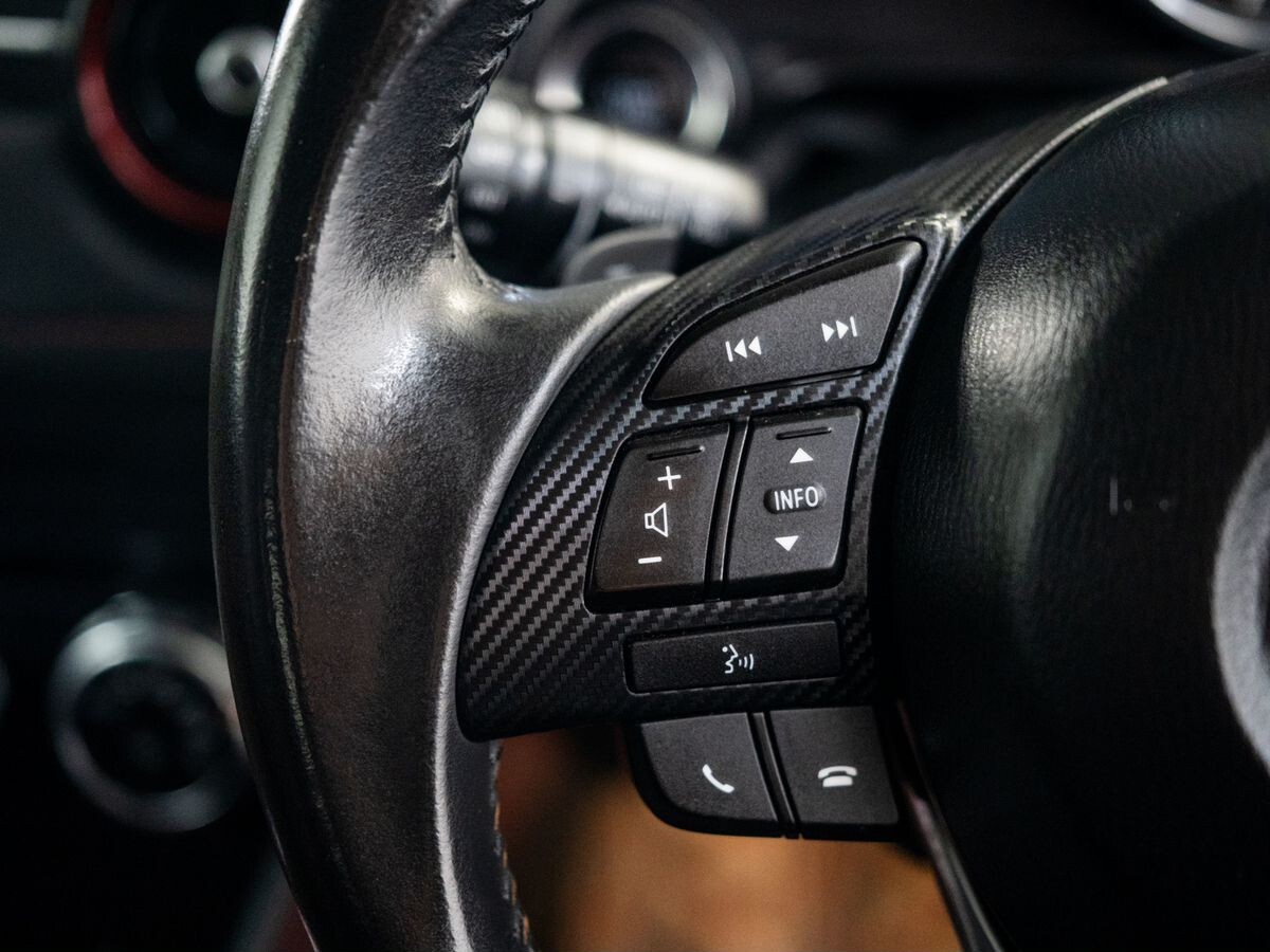 Mazda CX-3 2015 - фото автомобиля