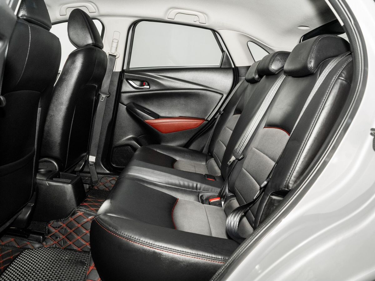 Mazda CX-3 2015 - фото автомобиля