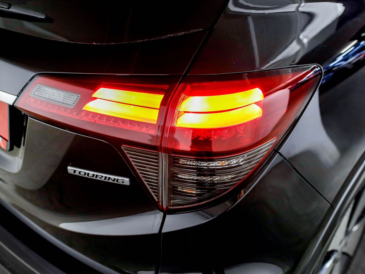 Honda Vezel 2019 - фото автомобиля