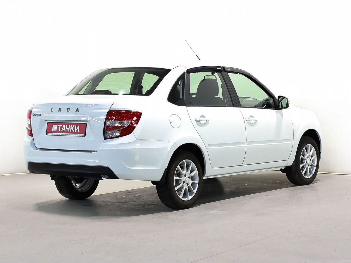 Lada (ВАЗ) Granta 2023 - фото автомобиля