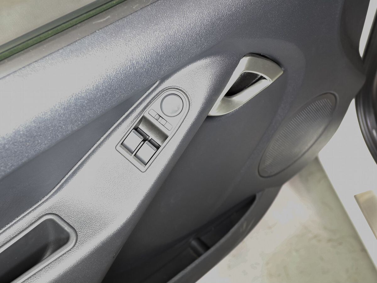 Lada (ВАЗ) Granta 2023 - фото автомобиля