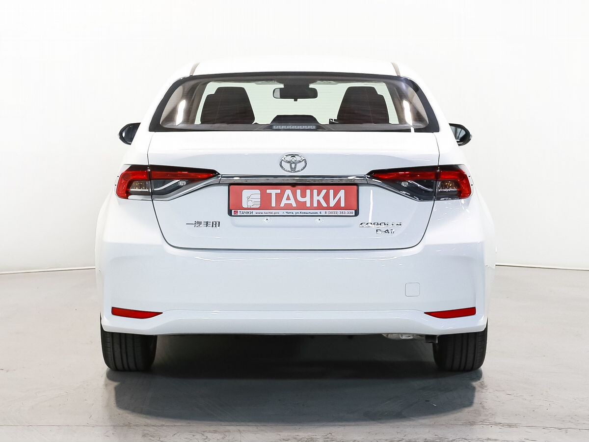 Toyota Corolla 2024 - фото автомобиля