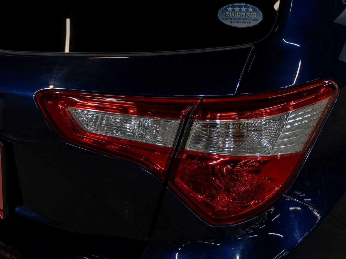 Toyota Vitz 2017 - фото автомобиля