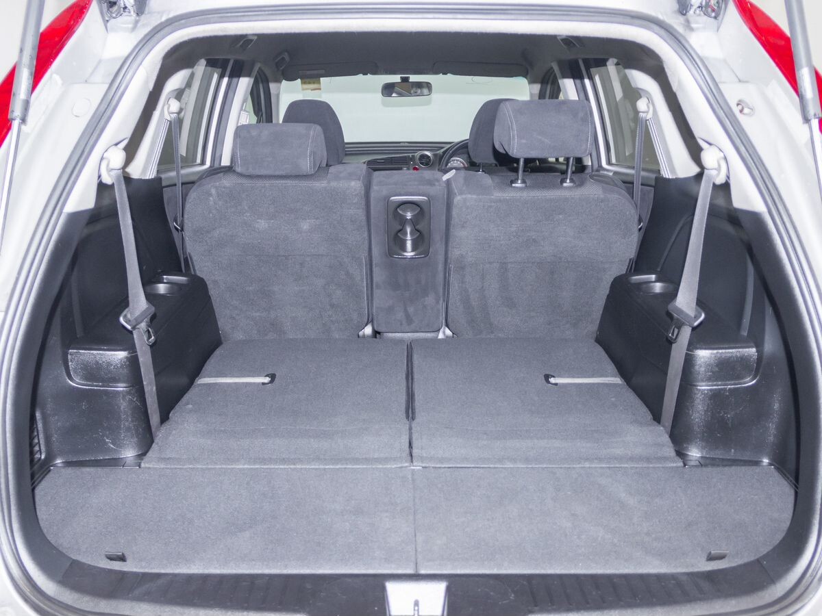 Honda Stream 2008 - фото автомобиля