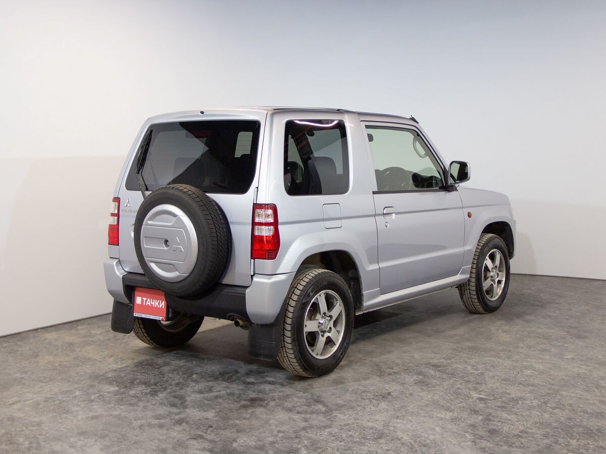 Mitsubishi Pajero Mini 2012 - фото автомобиля