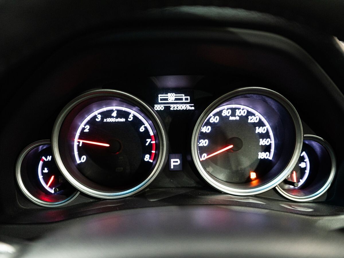 Toyota Mark X 2013 - фото автомобиля